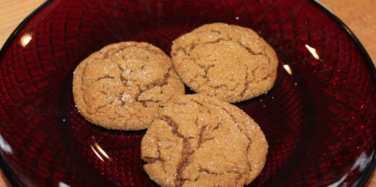 Plate of gingersnap cookies
