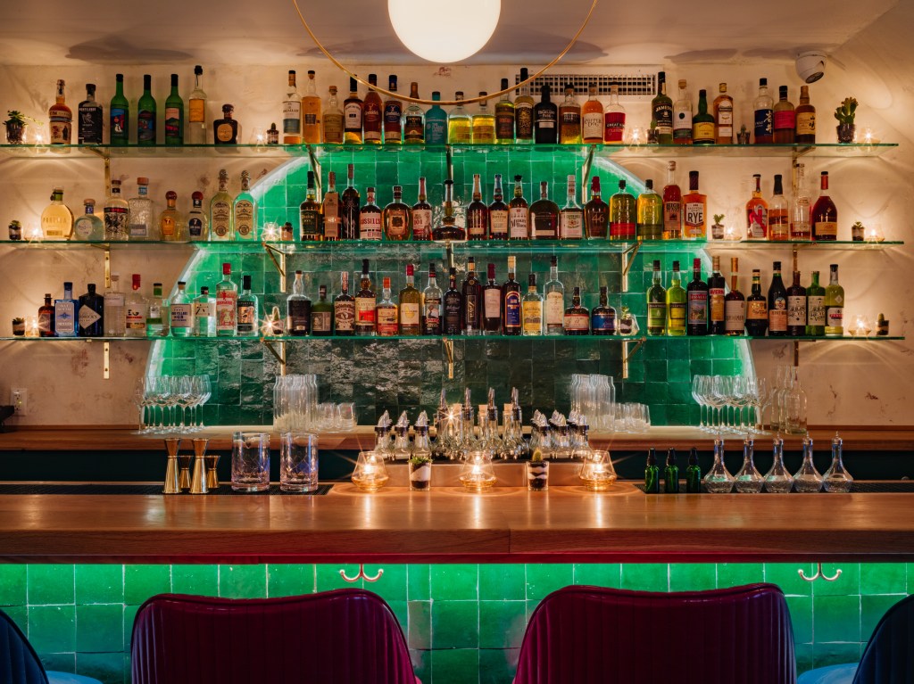 the bar at Mister Paradise